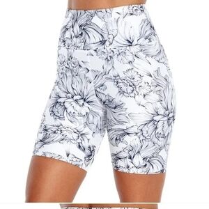 Balance Collection Monochrome Floral Shorts
